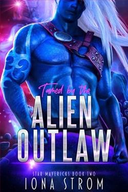 Tamed By the Alien Outlaw by Iona Strom